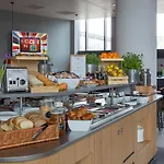 Meininger Amstel Hotel 3*
