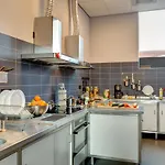 Hotel Meininger Amstel 3*