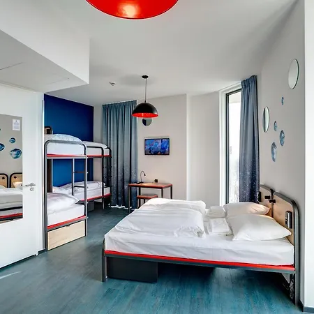 Meininger Amstel אמסטרדם